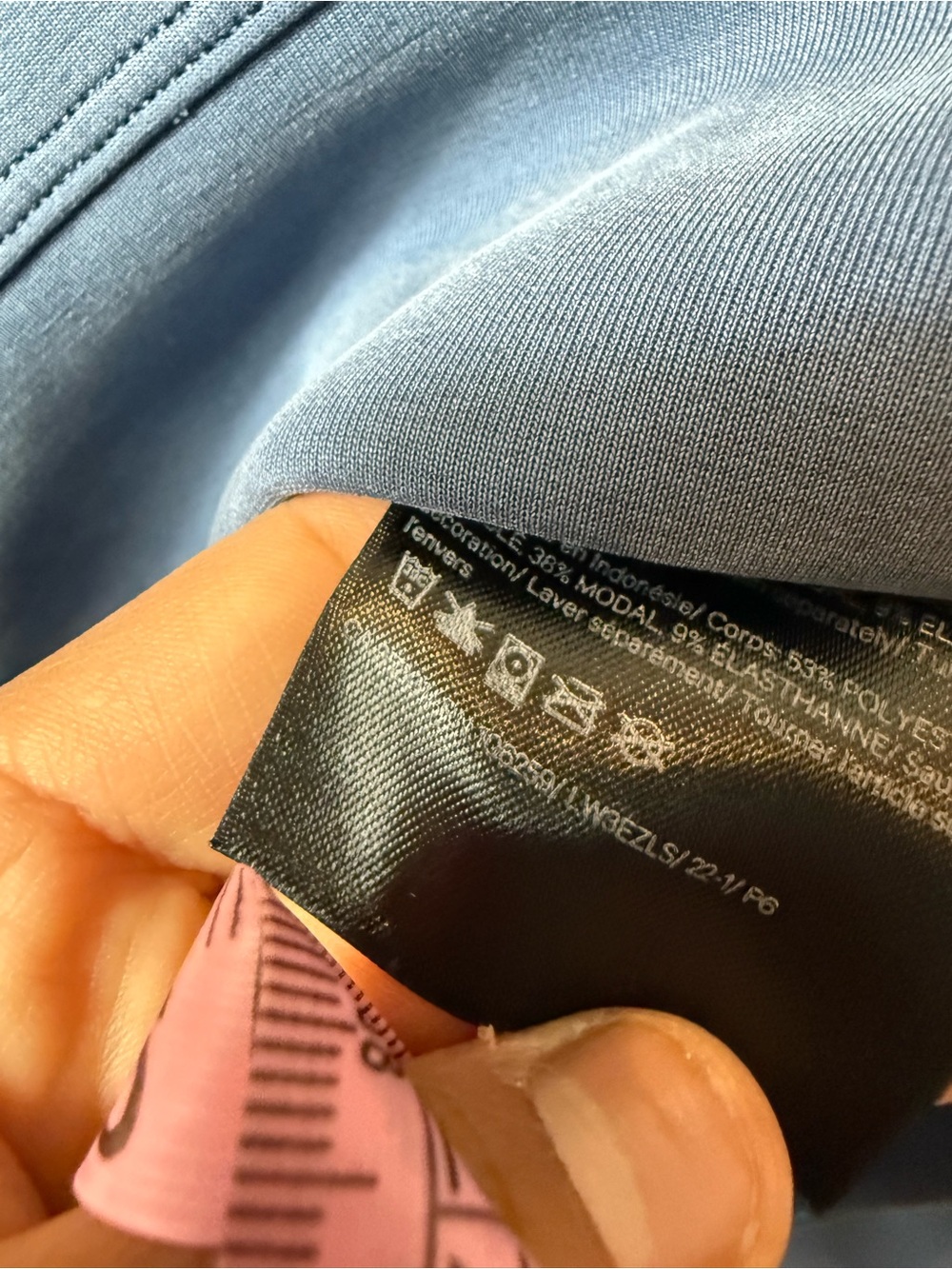 Lululemon Perfectly Oversized Cropped Crew *Softstreme
Mineral Blue $118 Retail - Picture 10 of 16